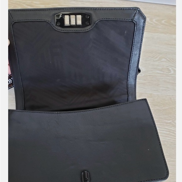 🖤 REBECCA MINKOFF JACQUARD LOVE LEATHER BAG! - Picture 8 of 16